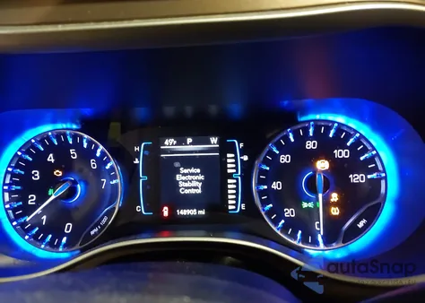 2017 Chrysler Pacifica Touring-L from USA, damaged, VIN 2C4RC1BG5HR512711